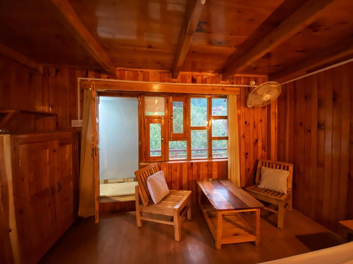 Pine Tower Inn Manali  Ngoại thất bức ảnh