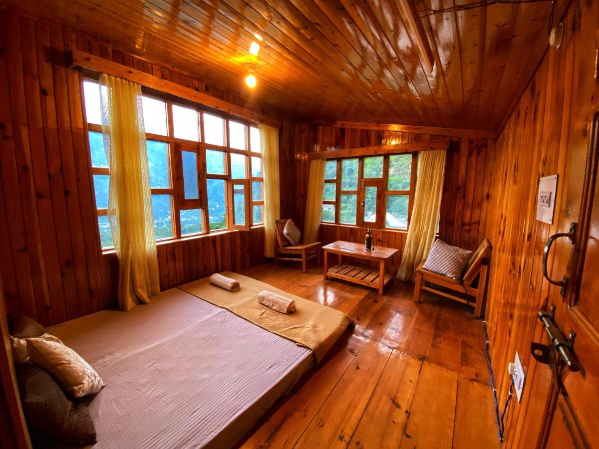Pine Tower Inn Manali  Ngoại thất bức ảnh
